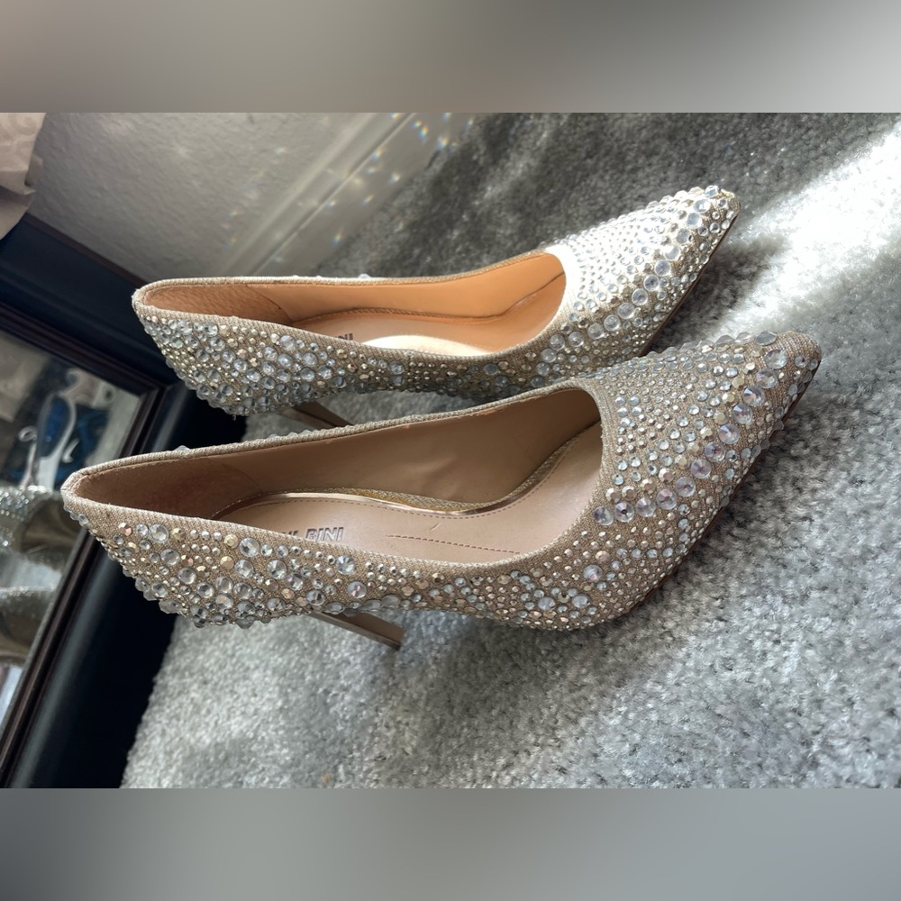Giani Bini gold rhinestone heels